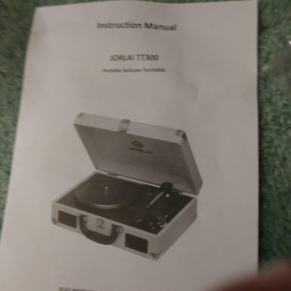 Portable record player - Picture 3 of 3